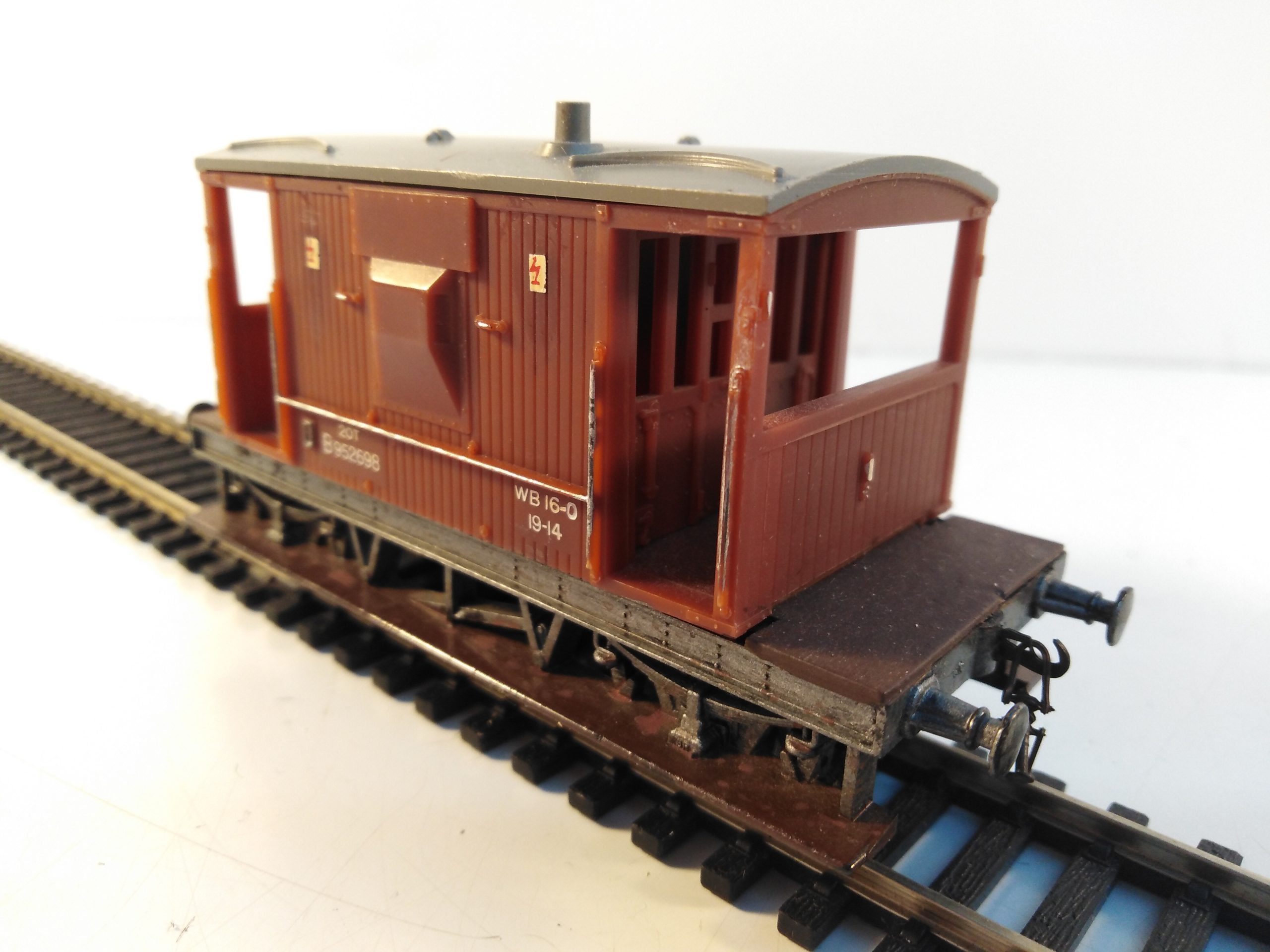 OO Gauge Hornby Brake Van 20T B952698 - Rocket Railways