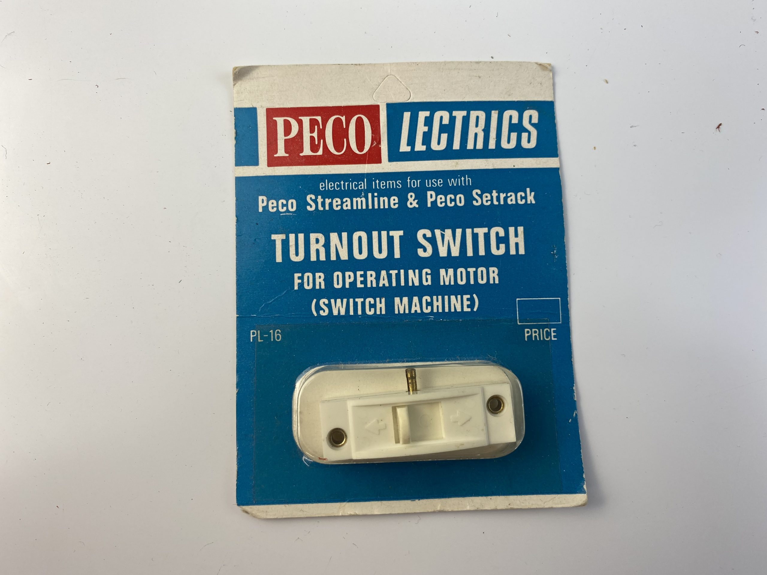 oo-gauge-peco-turnout-switch-pl-16-rocket-railways