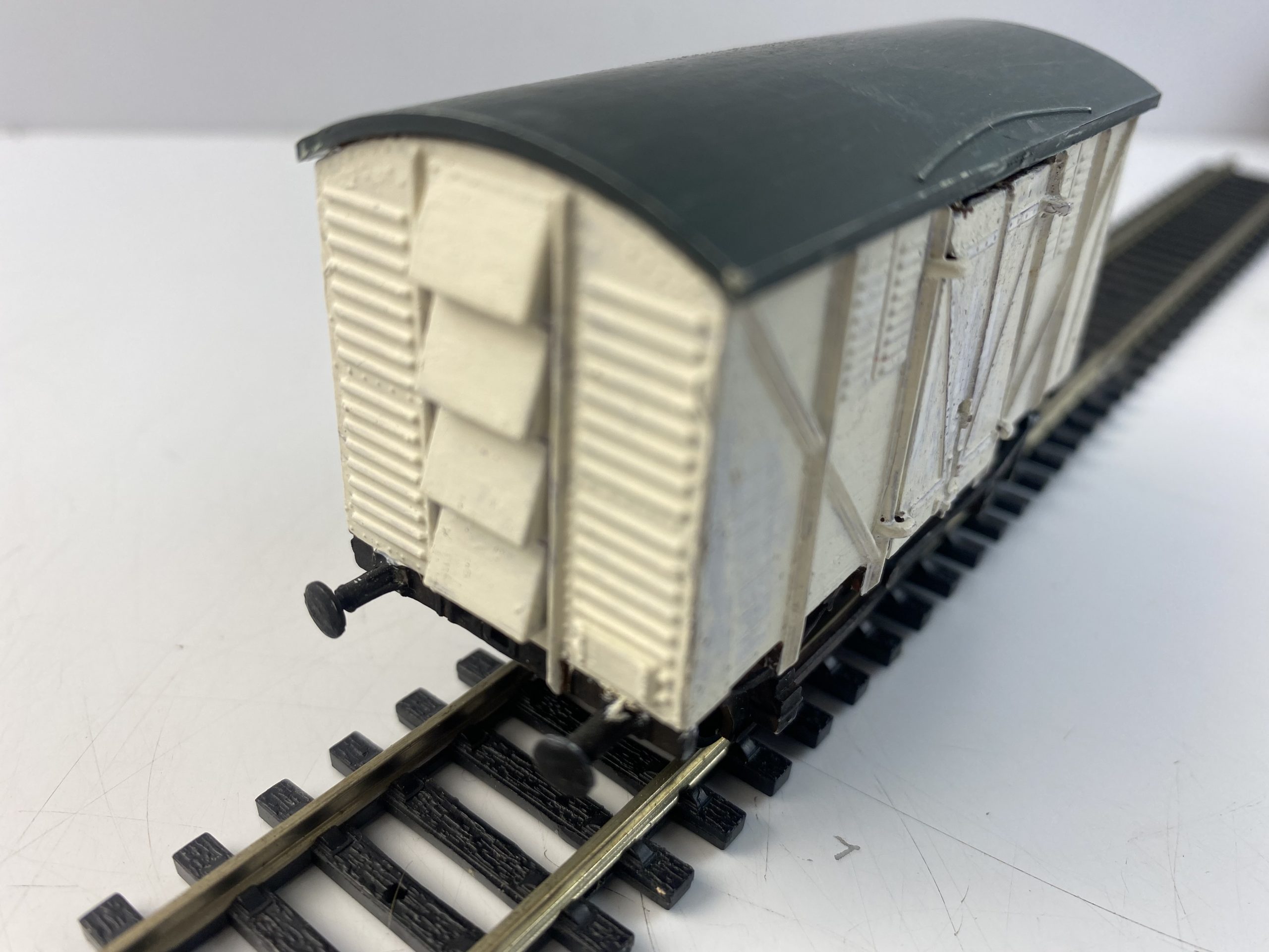 Hornby OO Gauge Double Vent Wagon - POOR - Rocket Railways