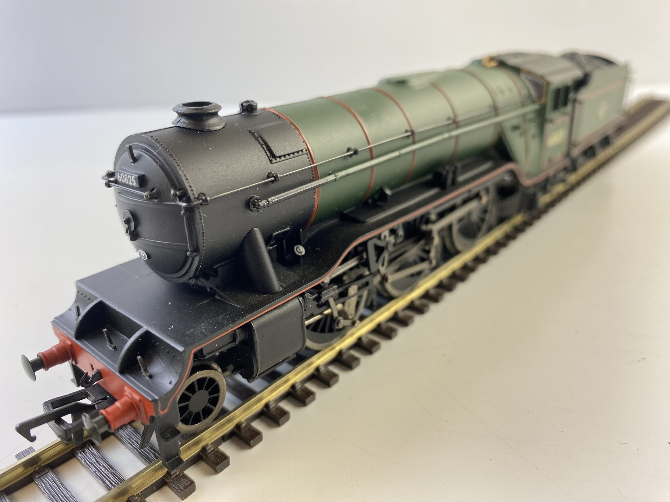 Bachmann 31-561 Class V2 Br Lined Green Stepped Tender 60825 - Rocket ...