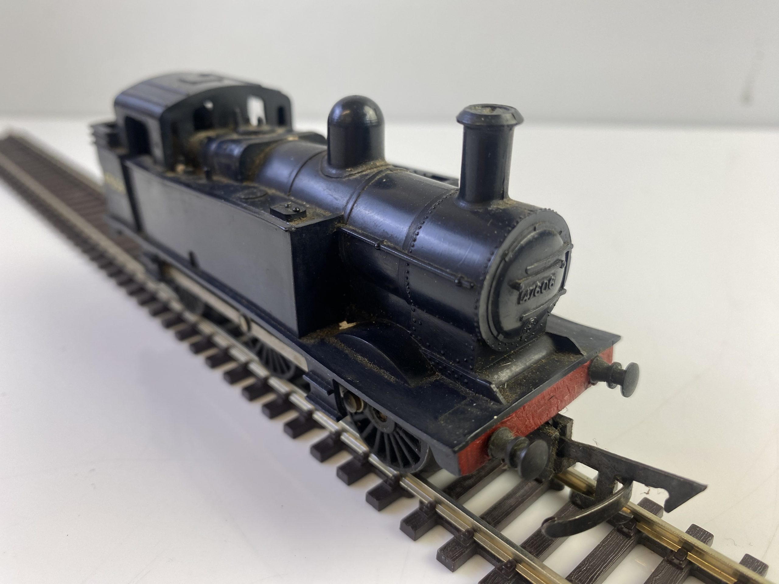 Triang 0-6-0 Jinty in BR Black - Rocket Railways