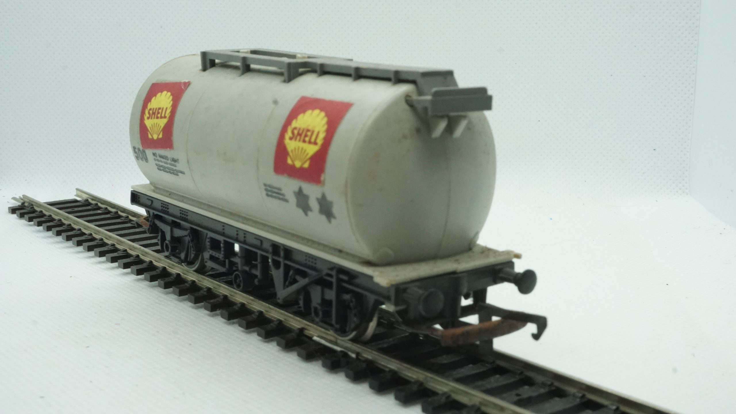 Hornby R Shell Tanker Wagon Rocket Railways